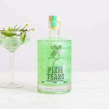 Lade das Bild in den Galerie-Viewer, Pixie Tears Gin, Elderflower &amp; Cucumber
